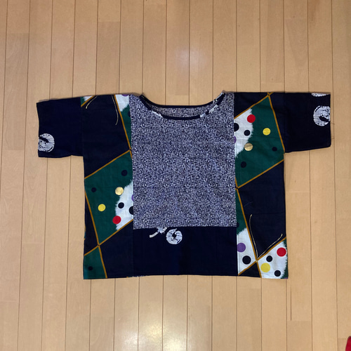 浴衣リメイク】チョウ柄 浴衣パッチワーク ゆったりサイズのTシャツ型 