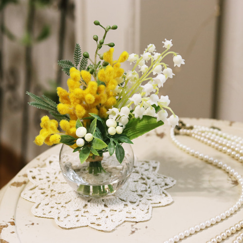 水替え不要!!「ミモザとスズラン」ガラス器アレンジ Creema限定