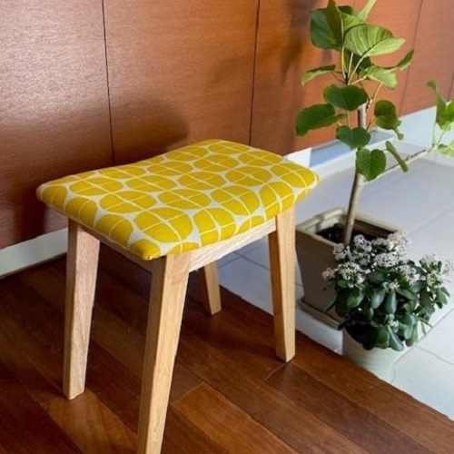 スツール 北欧風 木製 来客用チェア 『あさがおイエロー』 椅子