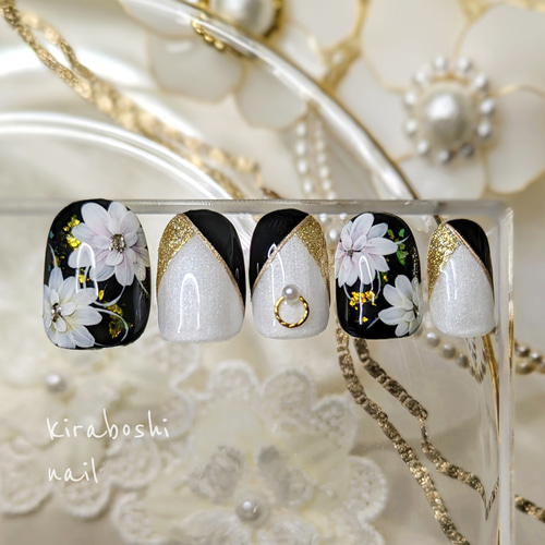 王道フラワー×ブラック和装変形フレンチネイル♡黒留袖・白無垢・色打