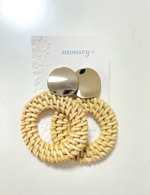 【今年もつけたい夏の定番！！】毎年人気です▷ラタンプレートorリングピアス/イヤリング 2枚目の画像