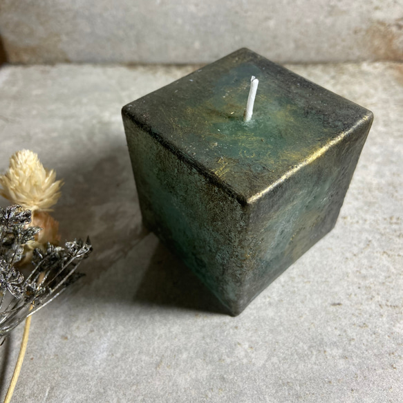 Antique Style Candle 4枚目の画像