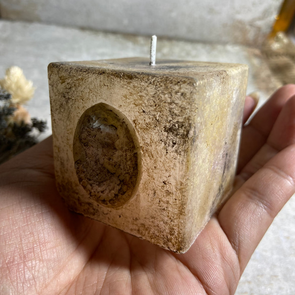 Antique Style Candle 3枚目の画像