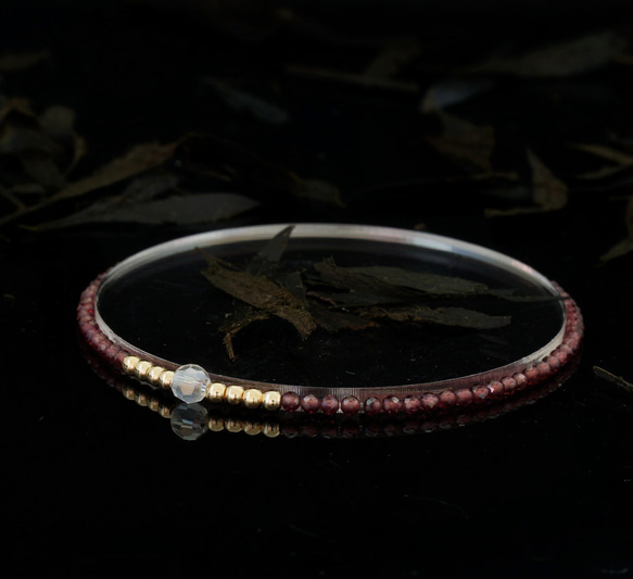 輕奢風酒紅石榴石14K包金 GF Swarovski 配珠水晶手鍊 (Burgundy Garnet Bracelet) 第2張的照片