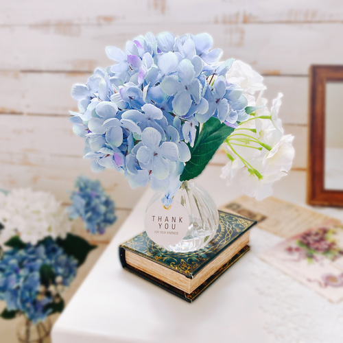 枯れない花】本物みたいな紫陽花 Blue &White マジカル 枯れない花】本物みたいな紫陽花 Blue &White マジカル