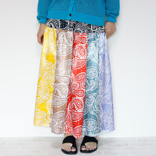 SALE サテンバンダナプリント パッチワーク フレアスカート さらさら