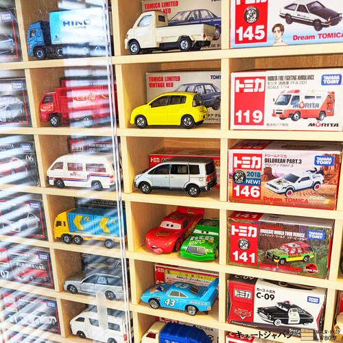 トミカ収納ケース 160台収納 アクリル障子付 マホガニ色塗装 トミカ収納ケース 160台収納 アクリル障子付 マホガニ色塗装
