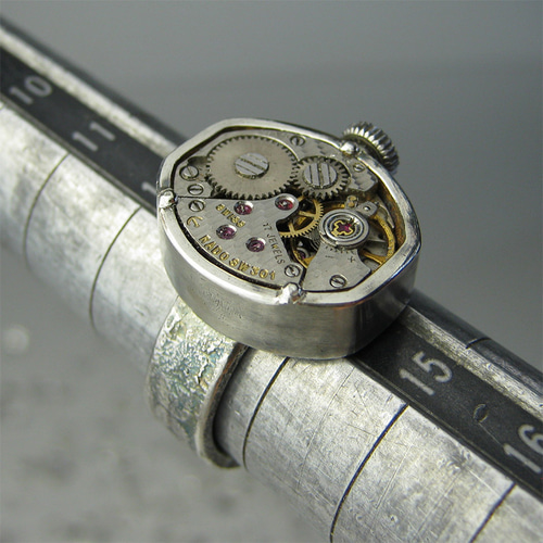 ゼンマイ】RADO シルバーリング2 【送料込み】機械式 時計 手 ゼンマイ】RADO シルバーリング2 【送料込み】機械式 時計 手
