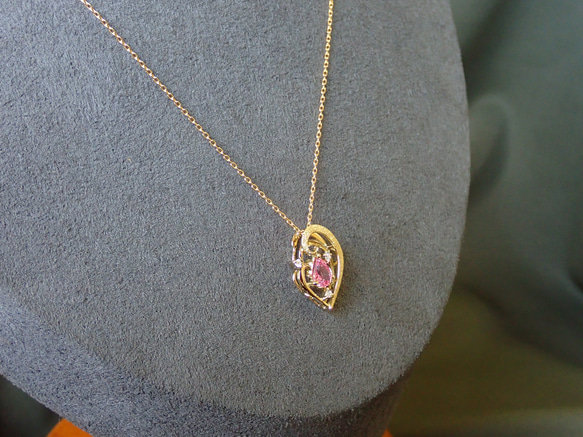 完全手作り　ピンクサファイア（ソーティング付き）ペンダントトップ１８金イエローゴールド　ダイヤモンド入り 3枚目の画像