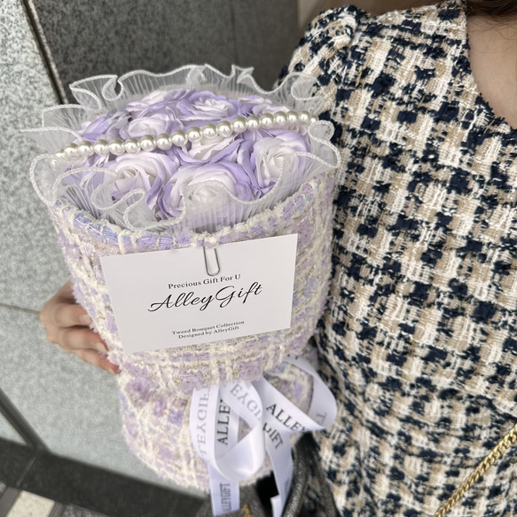 推し・アイドルの生誕祭花束　誕生日花束　ツイードブーケ・ワンホンブーケ　紫 | Violet Bouquet 4枚目の画像