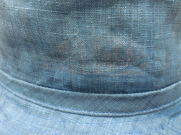 麻生平　草木染め　バケットハット　麻ハット　麻帽子　藍鉄　紺色　日本製 3枚目の画像
