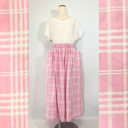 リネン100　ピンク×白　チェック　スカート　85ｃｍ丈　ゴムウエスト　フリーサイズ 1枚目の画像