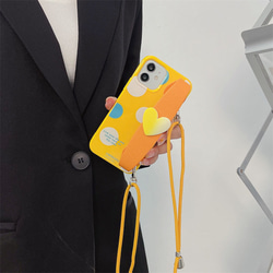 スマホショルダー 多機種対応 オレンジのハート ハスマホケース ストラップ iphoneケース 携帯ショルダー 斜め掛け 4枚目の画像