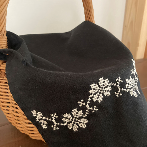 リネンかごカバー 手刺繍バスケットカバーF かごバッグ Ha⭐︎chima 