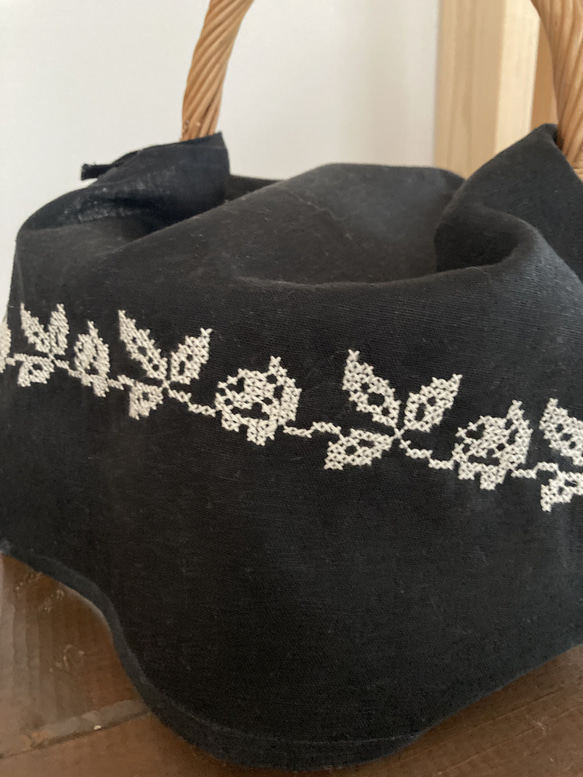 リネンかごカバー 手刺繍バスケットカバーG かごバッグ Ha⭐︎chima 