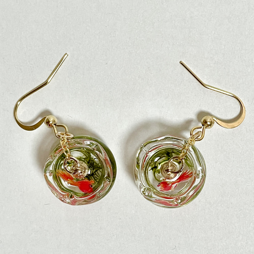 硝子の金魚鉢 ピアス/イヤリング ピアス（フック・チェーン