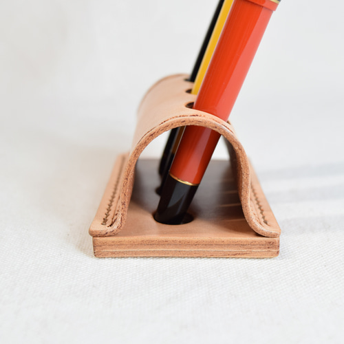 ヌメ革の3本立てペンスタンド ペンケース YOSI'S CRAFT 通販 16230033