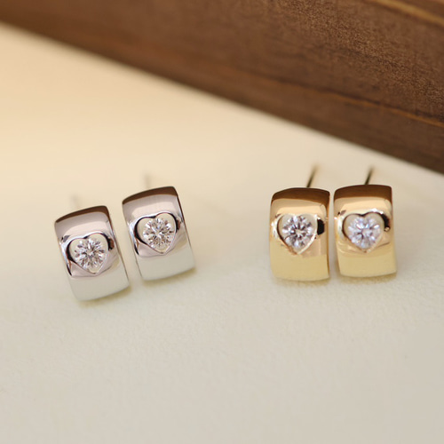 天然ダイヤモンドピアス0.28ct k18 ピアス（スタッド・一粒） パール