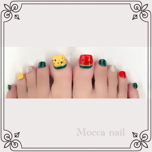 156】スイカ ぷっくり水滴 フルーツ フットネイルチップ ネイルチップ