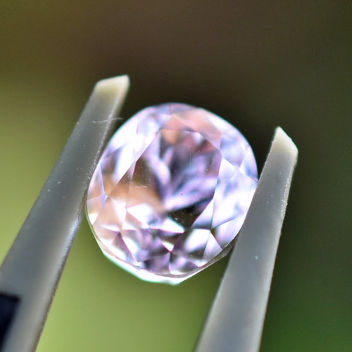 2.90ct ピンクの女王☆クンツァイト ファンシーカット s897
