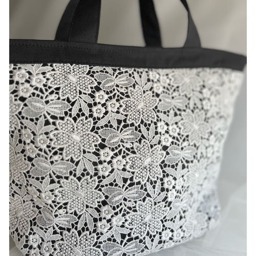 ❤️舟型トートバッグ❤️お花畑の高級ケミカルレース❤️ブラック