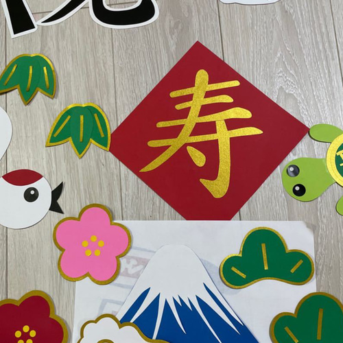 壁面飾り敬老の日大判 型紙 桃🍑 通販 16231996｜Creema(クリーマ)