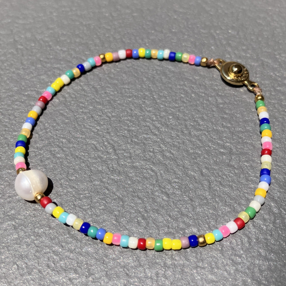 Ibiza/Multicolor Beads x Pearl - マルチカラービーズxパールブレスレット 1枚目の画像