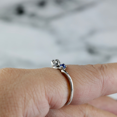 シルバーリング】シルバー サファイア 猫リング 動物 CAT 石 ブルー  