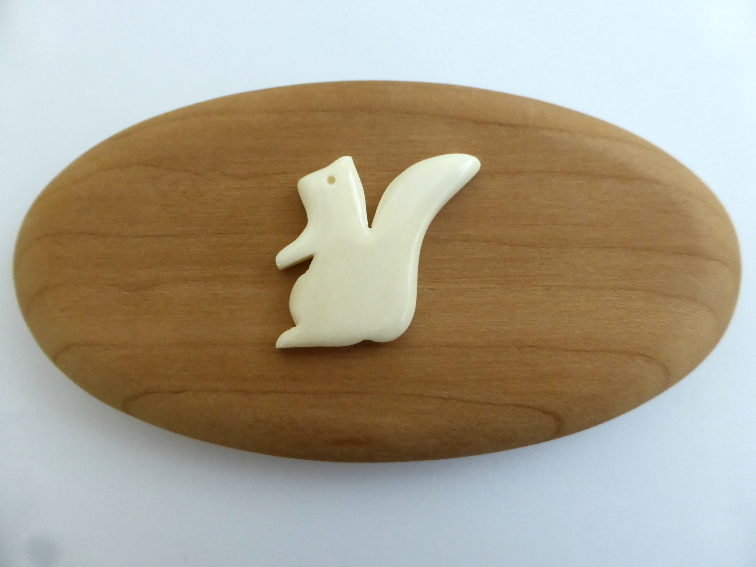 本象牙 アイボリーカービング「リス」