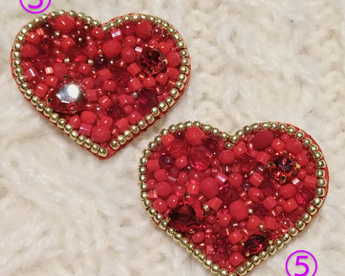 ハート 赤♡レッド ビーズ刺繍 ブローチ ブローチ AYA工房 通販