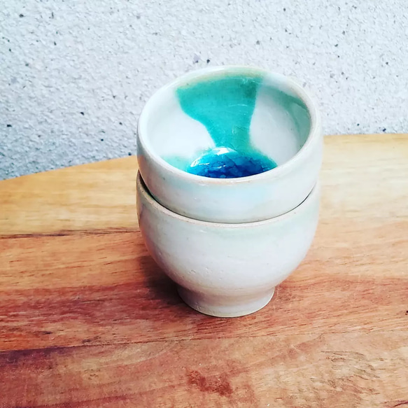 ペア♪ぐい呑みセット【碧い水たまり】1点物 5枚目の画像