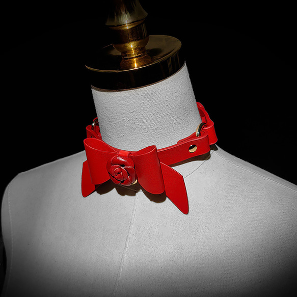 皮革絲帶頸鍊紅/黑可愛禮品項鍊，脖子上盛開激情玫瑰 第3張的照片