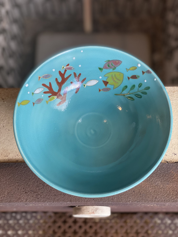 ターコイズ釉　海　魚　平茶碗　夏茶碗 2枚目の画像
