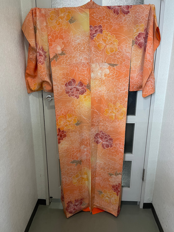 着物リメイク　オレンジ　牡丹花柄　ティアードスカート1点もの【ヴィンテージ着物】 6枚目の画像
