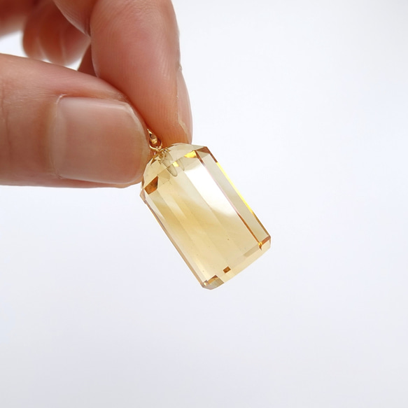 限量現貨 - 天然優質黃水晶 大號圓柱體切割 古董純 14K 金墜 25.2ct 第6張的照片