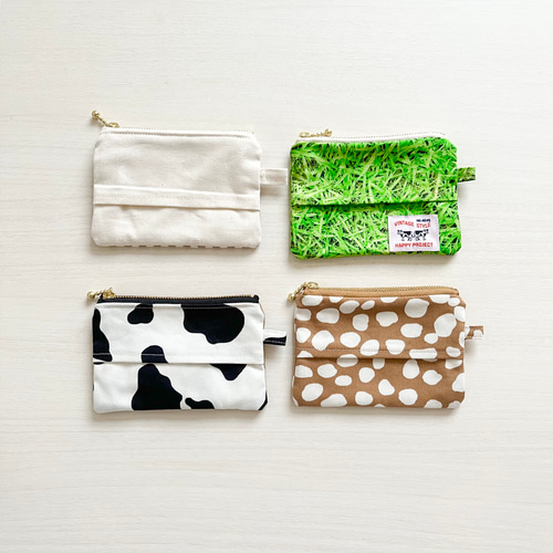 【未使用品タグ付き】完売品　ラドロー リス　ティッシュケース付きポーチ　ネイビー 未使用品タグ付き】完売品 ラドロー リス ティッシュケース付き