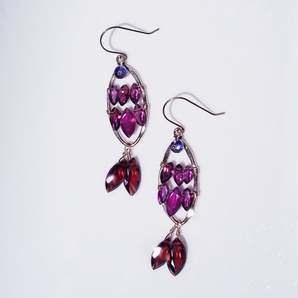 14KGF 石榴石和紅寶石珠寶魚形耳環 第7張的照片