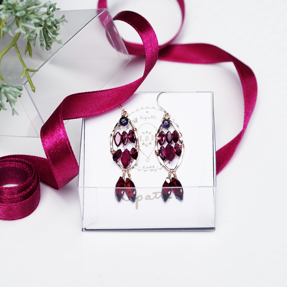 14KGF 石榴石和紅寶石珠寶魚形耳環 第5張的照片