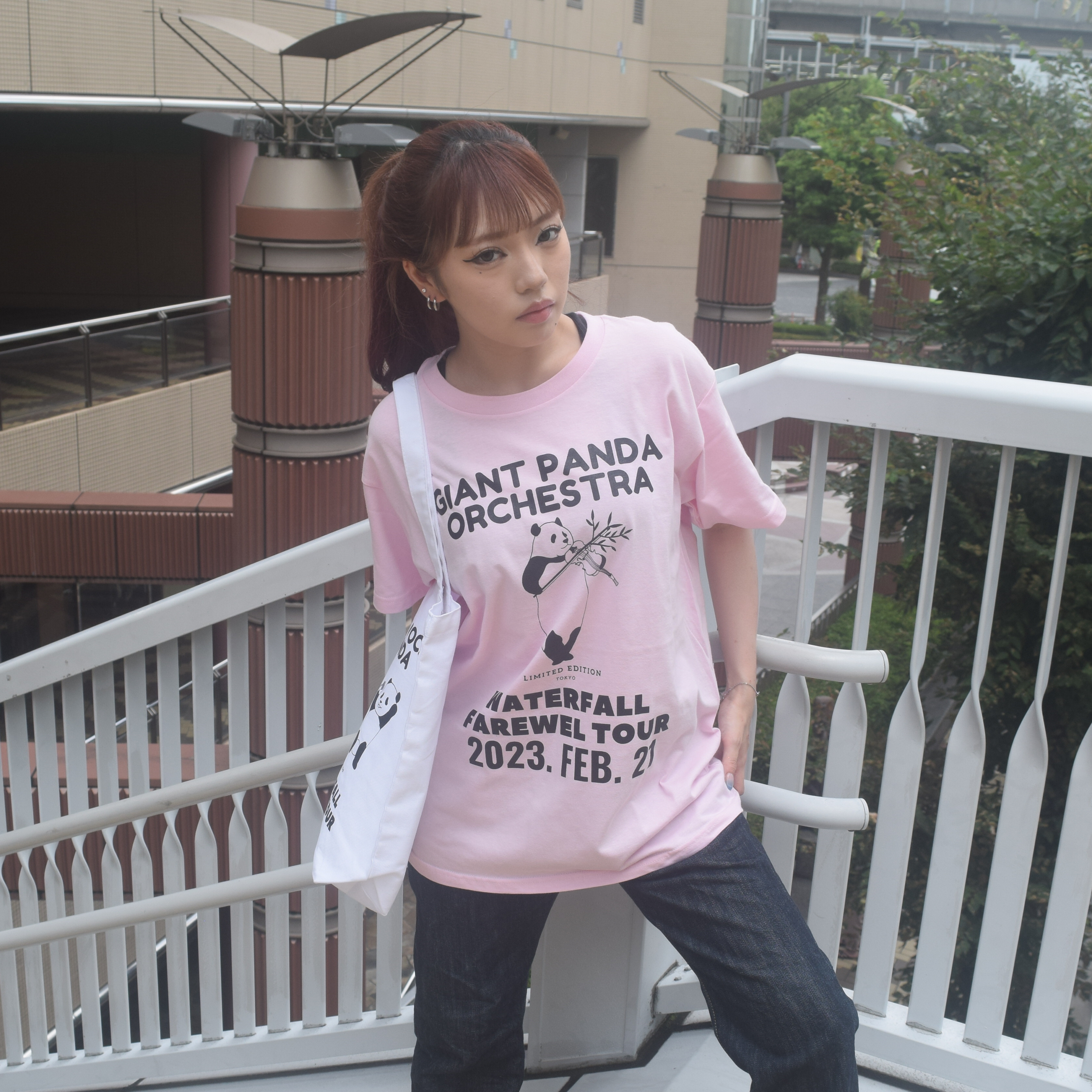 パンダTシャツ「シャンシャンバイオリン」 ピンク Lサイズ 2023SS 新作 WATERFALLオリジナルイラスト商品