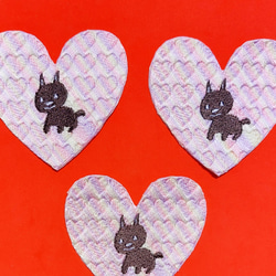 頷くハート 3色 パステル ワッペン アップリケ パッチ 刺繍 可愛い カワイイ かわいい ホームメイド オリジナル 6枚目の画像