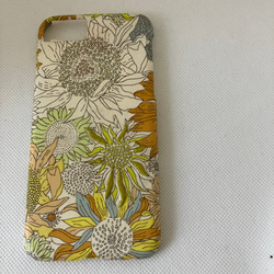 iPhone cover 1枚目の画像