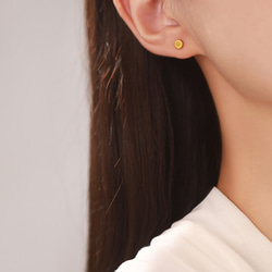 耳環 18K 金屬防過敏手術不鏽鋼圓形銀金粉紅金簡約工作 第4張的照片