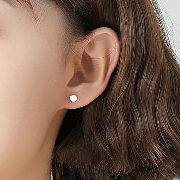耳環 18K 金屬防過敏手術不鏽鋼圓形銀金粉紅金簡約工作 第2張的照片