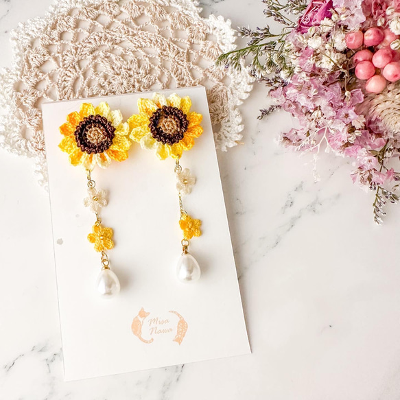 ひまわりと小花のピアス/イヤリング 夏 レース編み ピアス