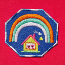 虹の家 ワッペン 小サイズ 刺繍 パッチ アップリケ 可愛い かわいい カワイイ 熊 ホームメイド オリジナル 5枚目の画像