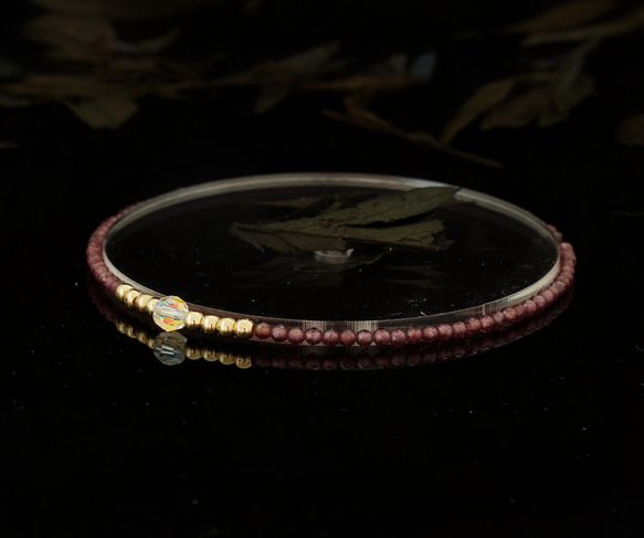 輕奢風紫石榴石14K包金 GF Swarovski 配珠水晶手鍊 ( Purple Garnet Bracelet ) 第2張的照片