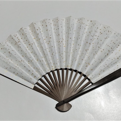 呪物｜舞妓の遺品 赤扇子 霊障あり浄霊3回済 傷汚れあり 舞扇子 金ホロ箔 金 赤 扇子箱付 日本製 舞踊 扇子 舞扇 踊り