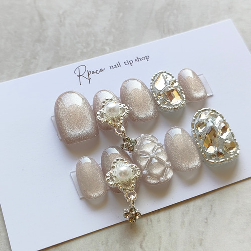 No.1302 マグネットネイル『ピンクグレージュ』クローバーチャーム