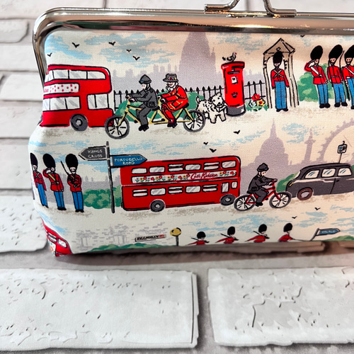 キャスキッドソン ロンドンストリート がま口ポーチ たっぷり収納