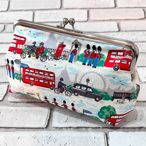 キャスキッドソン ハンドメイド ラミネート ロンドン ショルダー用 ポーチ キャスキッドソン ハンドメイド ラミネート ロンドン ショルダー